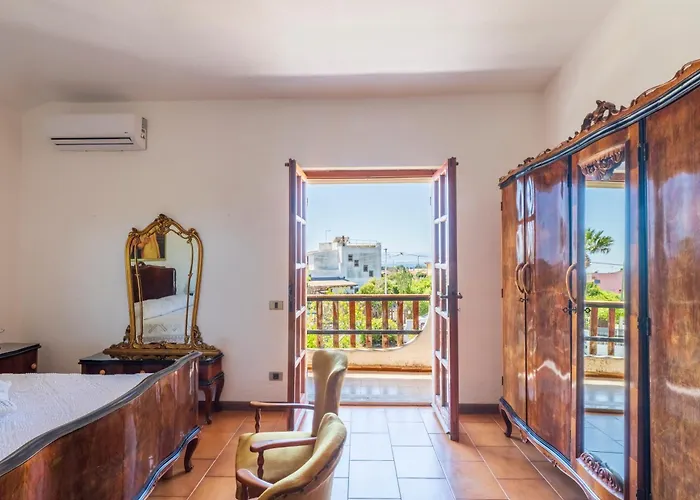 5' From The Sea, With Large Garden And Bbq Willa Quartu SantʼElena